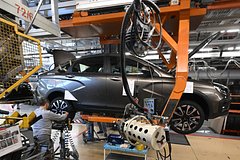 Россия собралась производить свои автомобили в Киргизии