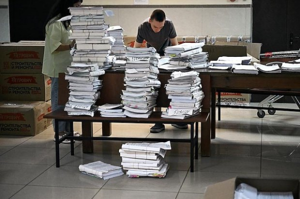 Россию охватил «бабка-террор». Люди покупают квартиры, а потом остаются без жилья и денег. Почему так происходит? Россию охватил «бабка-террор». Люди покупают квартиры, а потом остаются без жилья и денег. Почему так происходит?