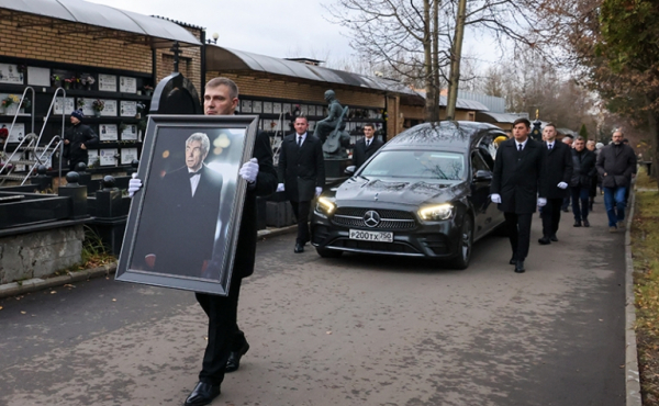 Рост НДС ударит по кошелькам, а что ждет курс доллара? Рост НДС ударит по кошелькам, а что ждет курс доллара?