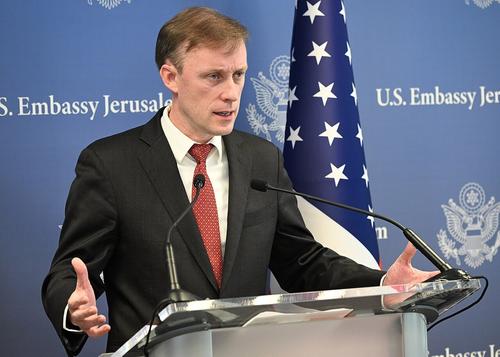 Салливан заявил, что власти США не были удивлены атакой повстанцев в Сирии