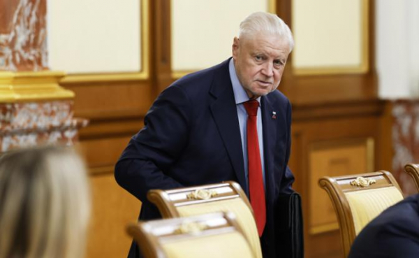 Сергей Обухов, КПРФ: Миронову подарили щенка по кличке Мрот. Подарите ему собачку по имени Росстат, пусть играется