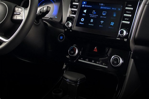 «Solaris HC — это реинкарнация народно любимой модели в новых реалиях» Что говорят о взлетевшем спросе на наследника «Креты»?