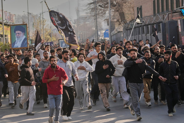 США, Израиль и Иран обмениваются масштабными ракетными ударами. Страшные кадры войны и ее последствий со всего Ближнего Востока