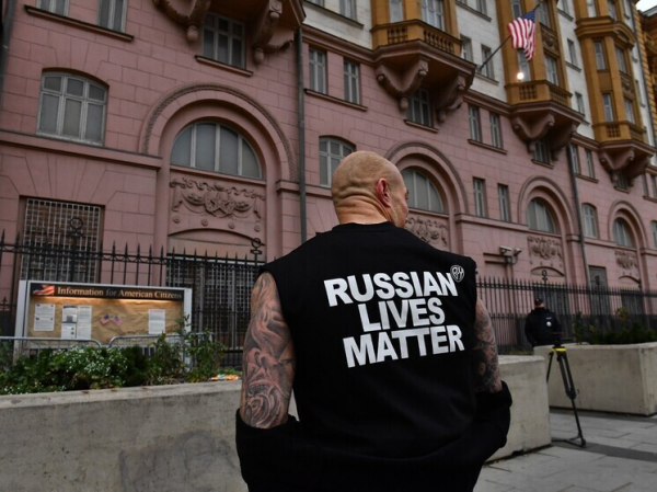 США возобновили депортацию россиян, отправив первый в 2026 году спецрейс