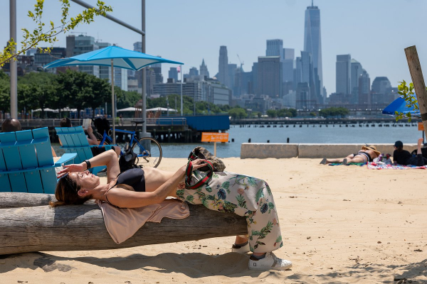 Ученые зафиксировали на Земле начало масштабной климатической катастрофы. Она коснется миллиардов людей Ученые зафиксировали на Земле начало масштабной климатической катастрофы. Она коснется миллиардов людей