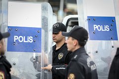 В элитном жилом комплексе в Стамбуле взорвалась доставленная курьером посылка