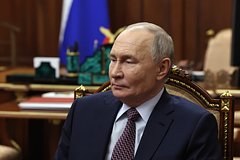 В Кремле раскрыли сроки телефонного разговора Путина и Трампа