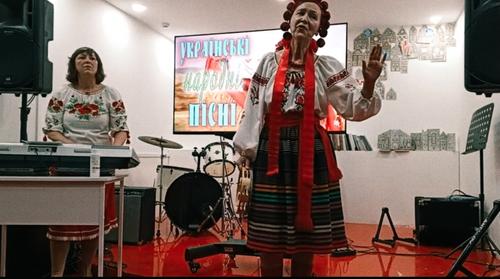 &laquo;Вечер народных песен&raquo; или идеологическая диверсия: за кого поёте, товарищи &laquo;патриоты?&raquo;