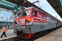Вокзал Донецка впервые за 11 лет принял поезд