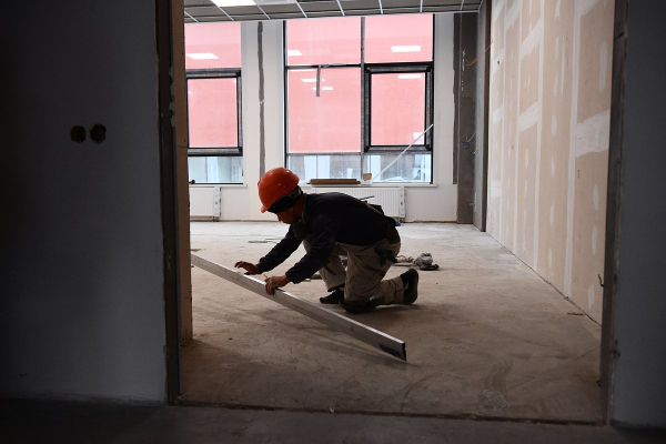 Волна банкротств рискует накрыть строительный рынок России. Кто будет строить доступное жилье для россиян? Волна банкротств рискует накрыть строительный рынок России. Кто будет строить доступное жилье для россиян?