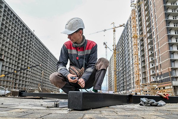 Волна банкротств рискует накрыть строительный рынок России. Кто будет строить доступное жилье для россиян? Волна банкротств рискует накрыть строительный рынок России. Кто будет строить доступное жилье для россиян?