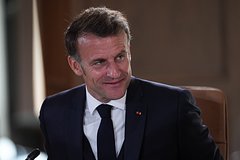 Западный журналист указал на странный внешний вид Макрона