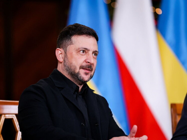 Зеленский обсудил с канадским лидером свою встречу с Трампом