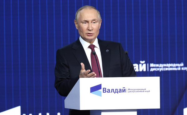 Журналист Томас Фази пошутил над словами Путина о дронах